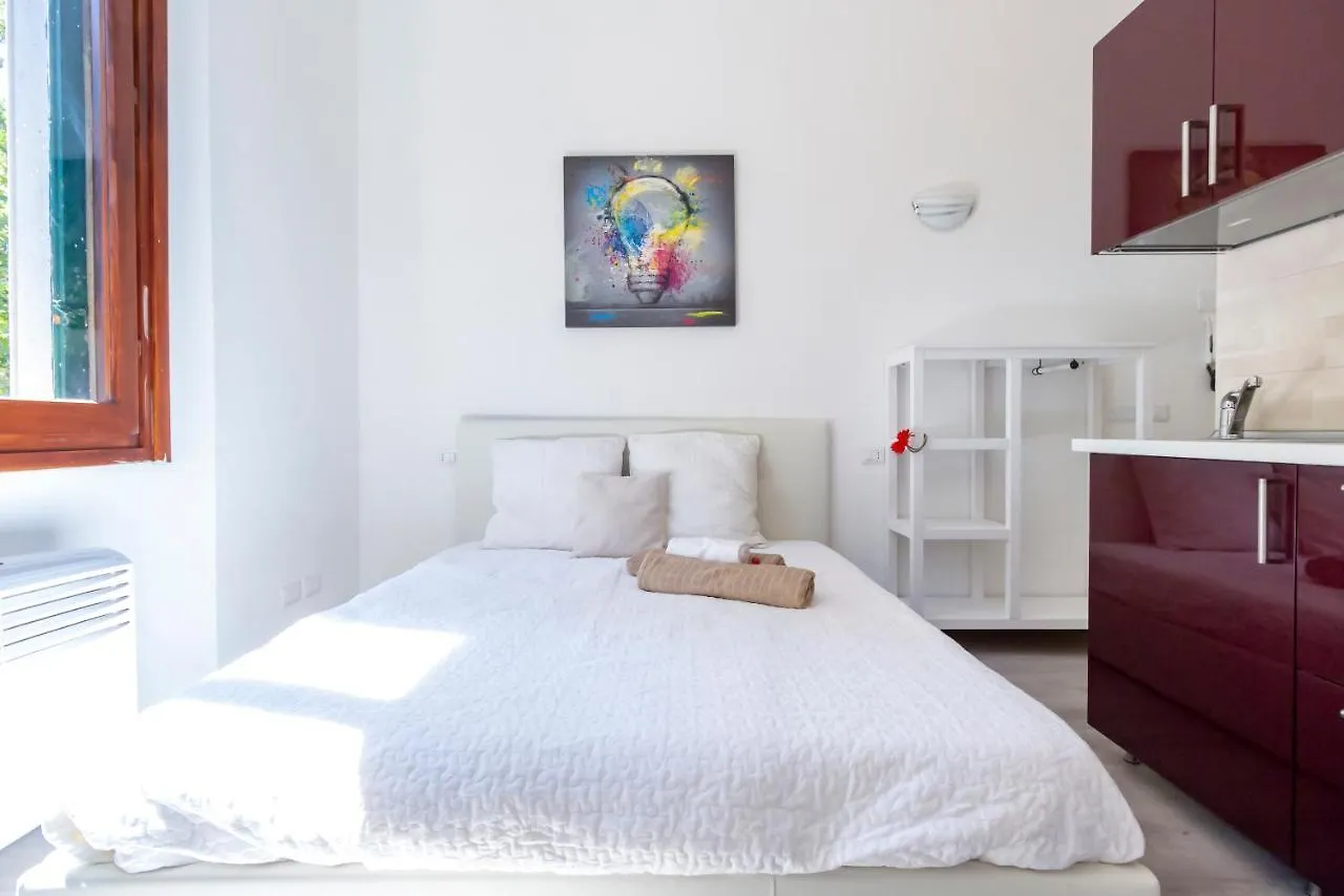 Alessia'S Flat - Certosa Lejlighed Milano Italien